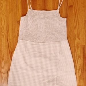 UO GINGHAM ENVELOPE ROMPER